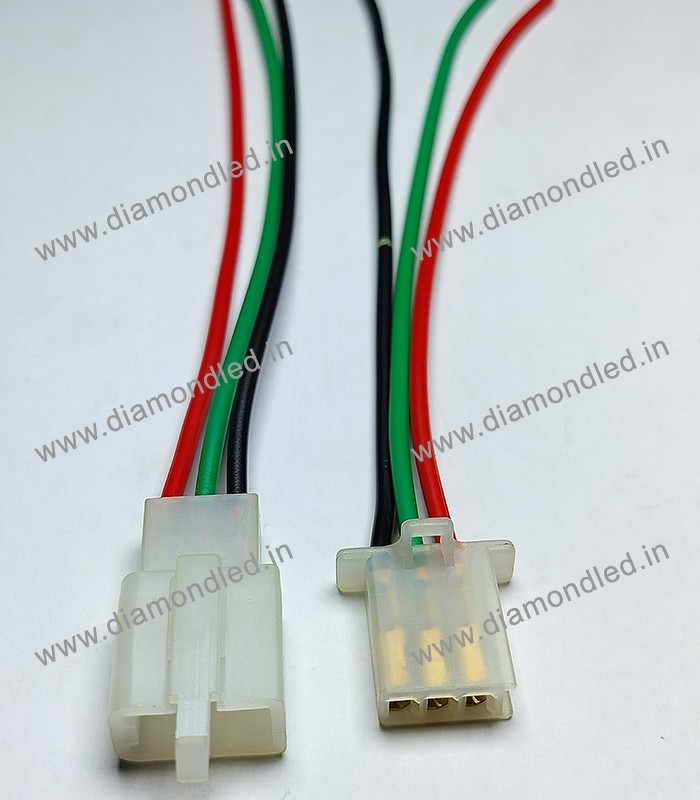3 Wire Male-Female White Socket - Diamond Electronics